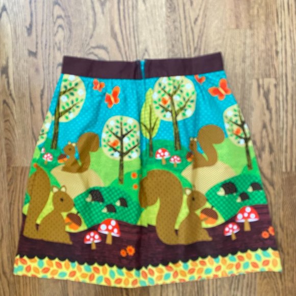Cute cotton forest skirt size 10/12 - Picture 2 of 3